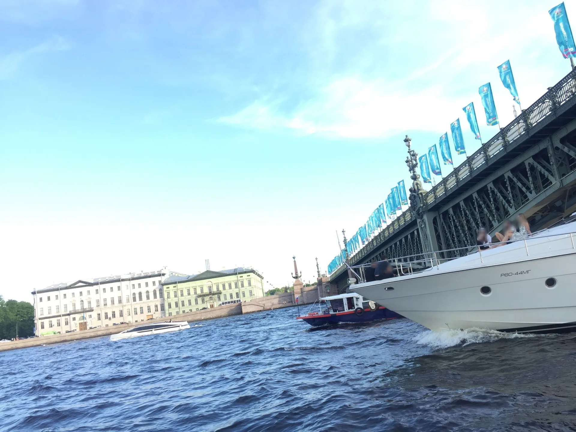 Маршрут «Центральный — Троицкий мост», 15,7 км