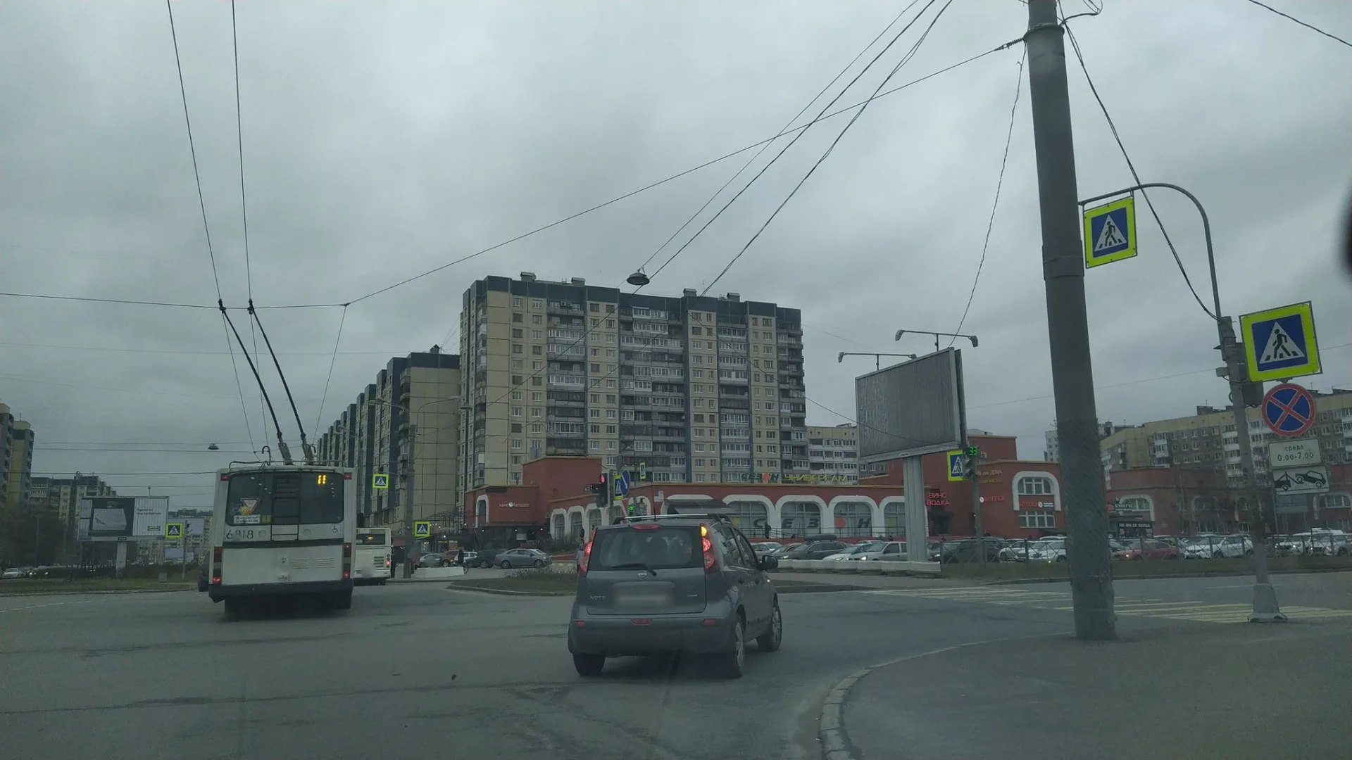 Маршрут «Комендантский — Каменка», 2,1 км