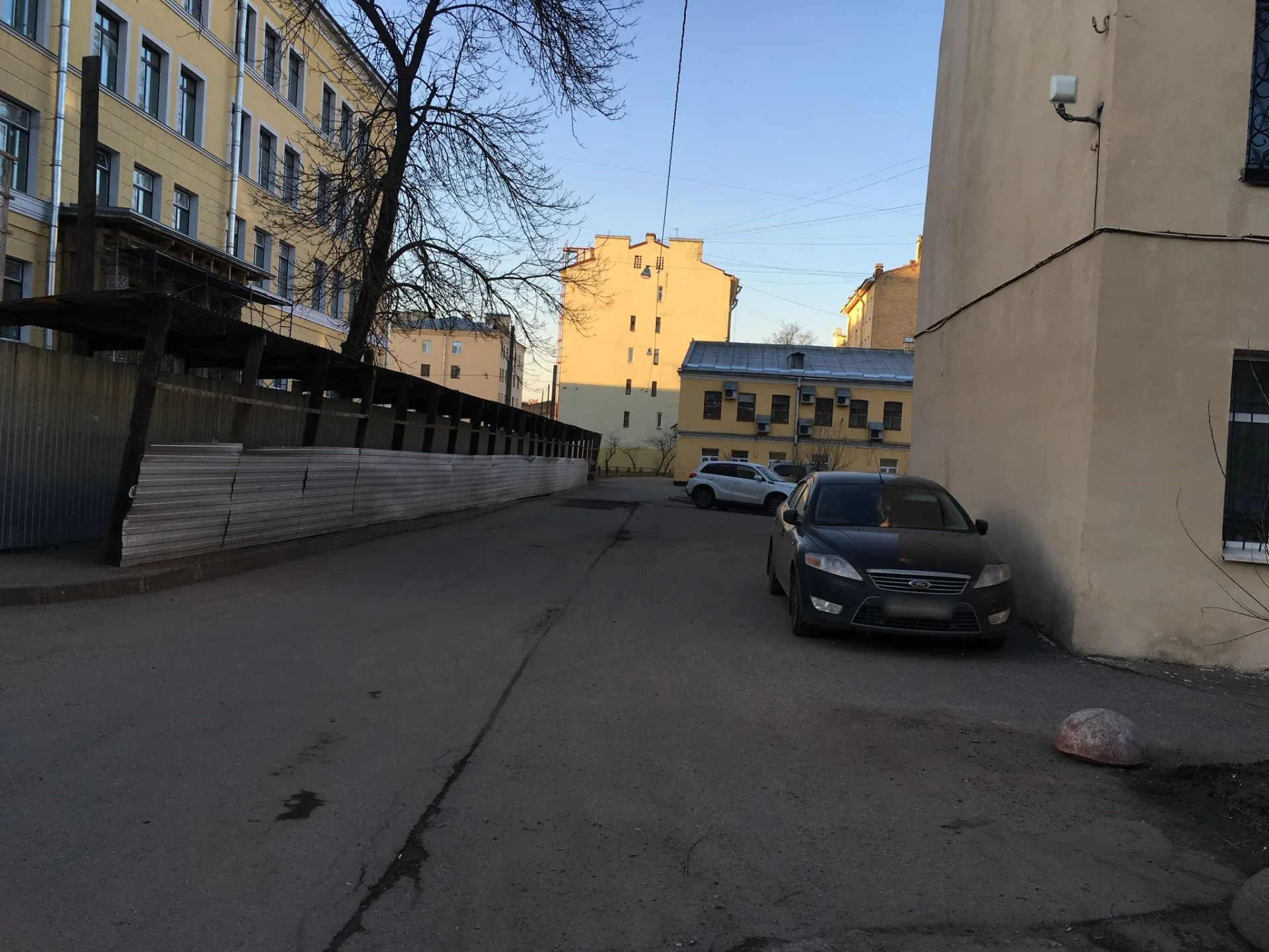Маршрут «Обводный канал — Волковское кладбище», 0,1 км