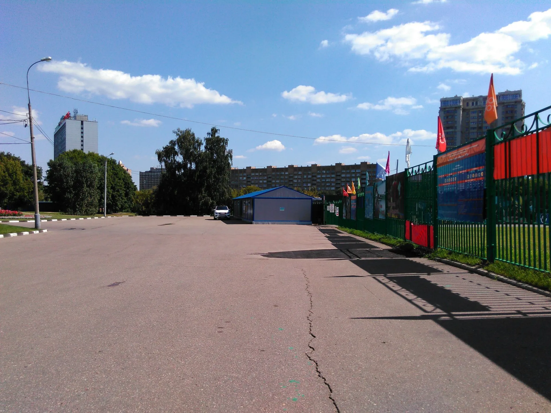 Маршрут «Поклонная гора — Университет», 1,0 км