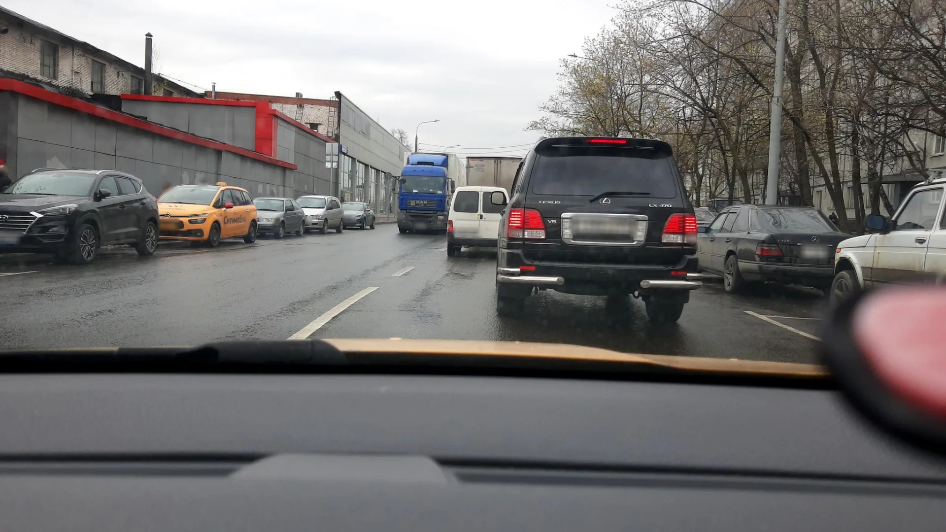 Маршрут «Псковская улица — Псковская улица», 1,5 км