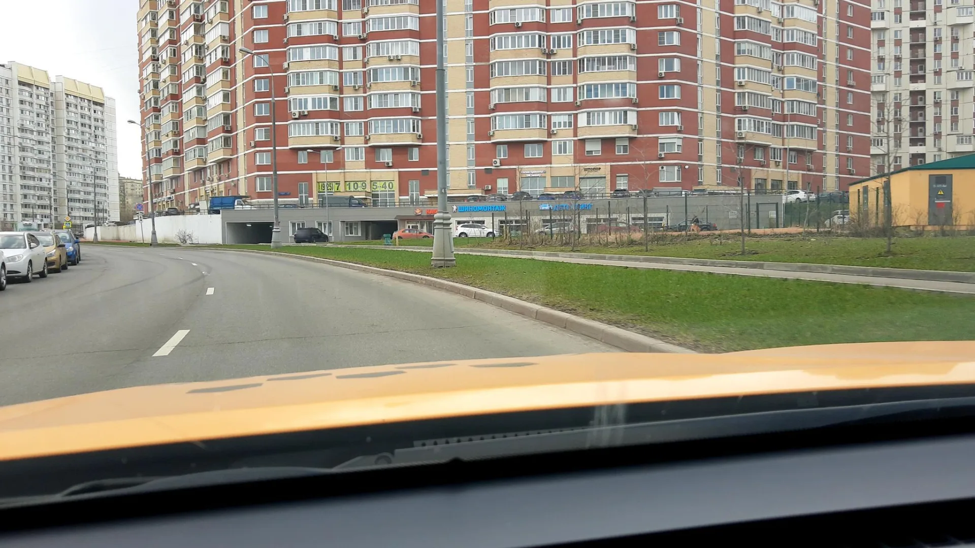 Маршрут «Раменки — Воскресенки», 1,0 км