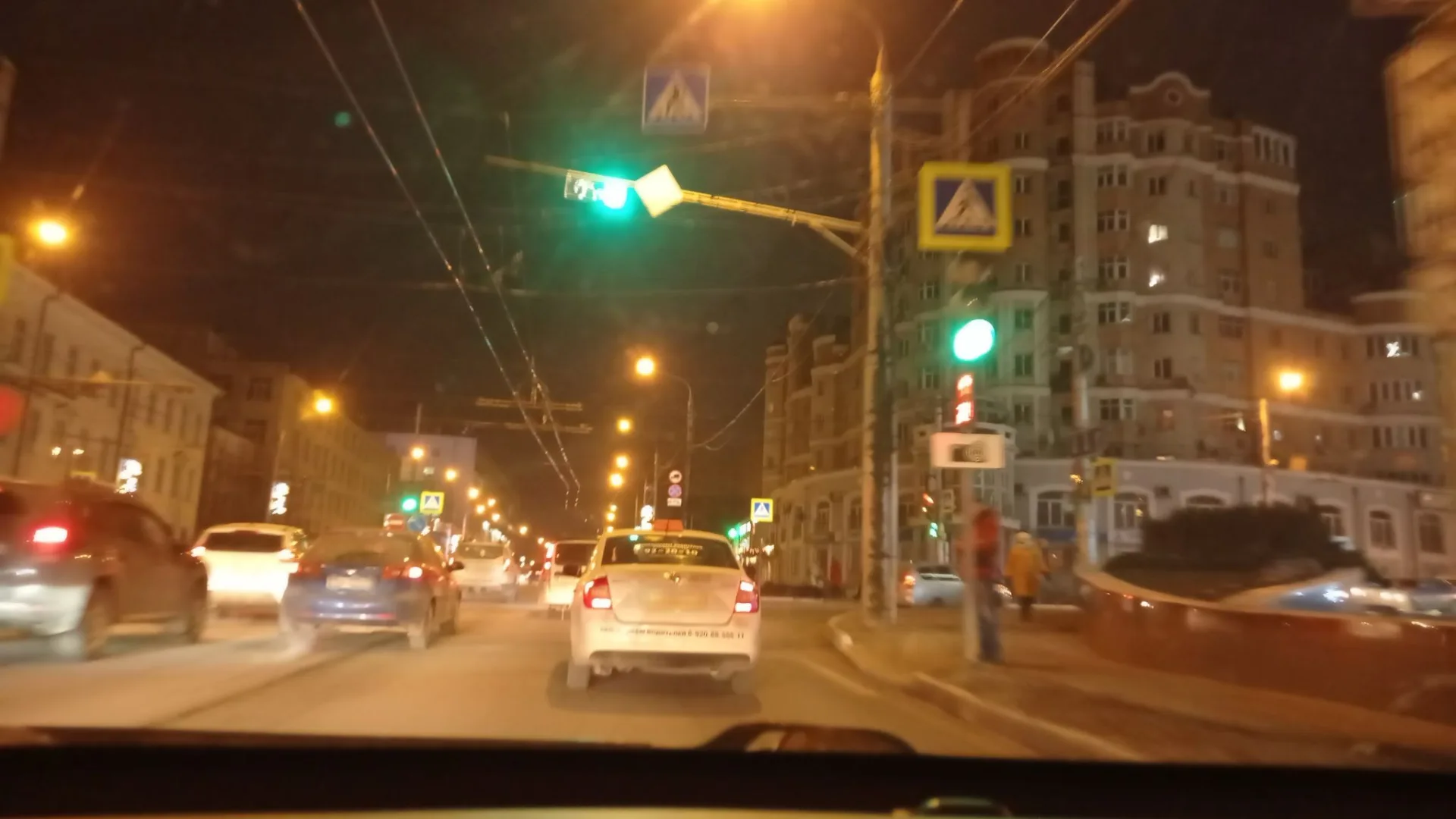 Маршрут «Сорок лет Октября — Некрасово», 17,9 км