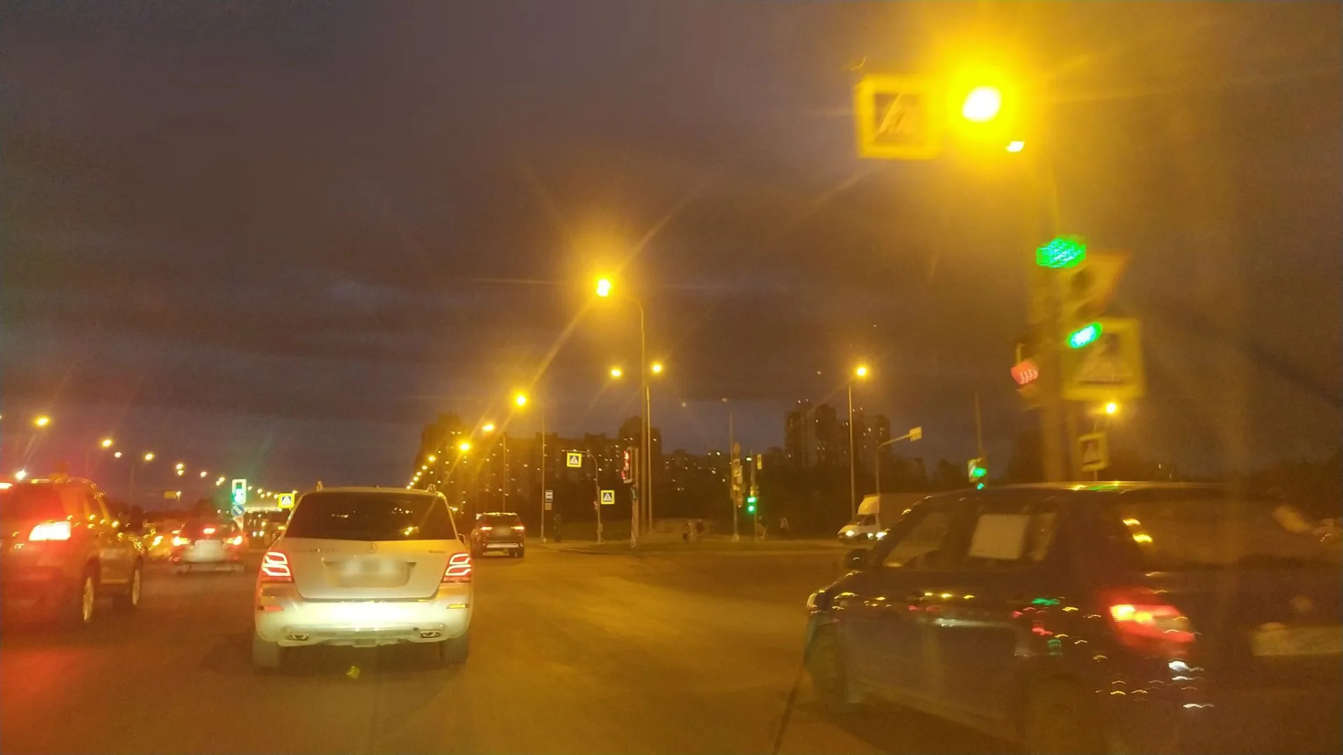 Маршрут «Шоссейная поездка к Крестовскому острову», 2,1 км