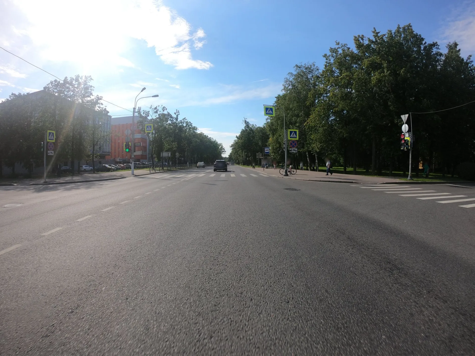 Маршрут «Верхний сад — Нижний парк», 2,2 км
